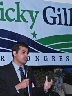 Ricky Gill makes a speech during his campaign to represent California's 9th Congressional District in Congress(source: IndiaWest)