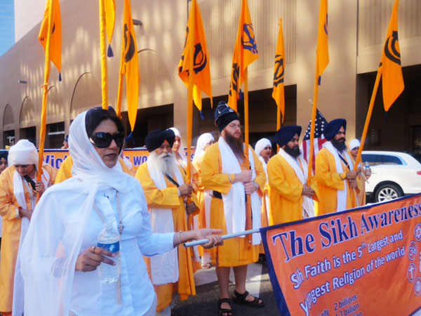 "A scene of the procession of the [Sikh] parade held in downtown Phoenix on April 21st." (Source: Valley India Times)