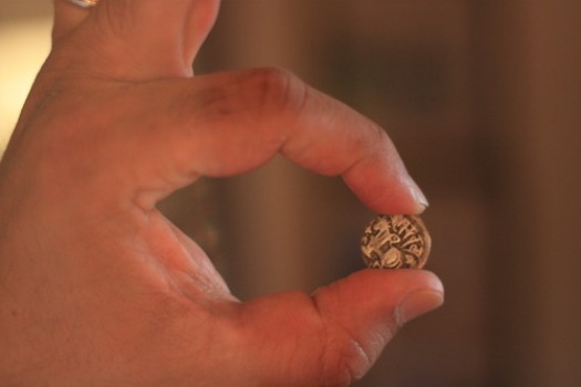 A 1,000-year-old coin from Pakistan in the collection of the father of Ravleen Kaur. (Source: Slant of Light)